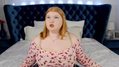 adelemoor online show from 02-19-25, 05:27