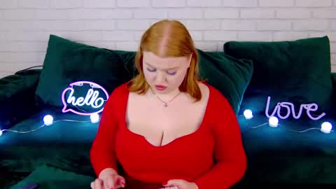 adelemoor online show from 02-21-25, 01:33