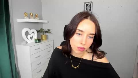 Adele online show from 02-20-26, 06:26