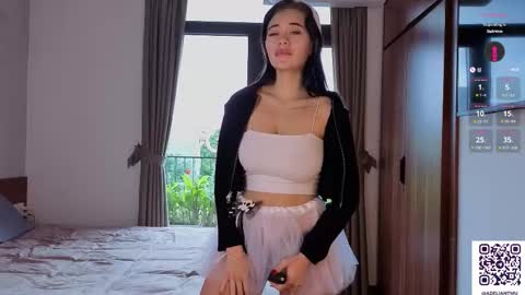 Snapshot of adelia_ntmu chatting on 11-02-25, 01:08 Adelia online show from 11-02-25, 01:08