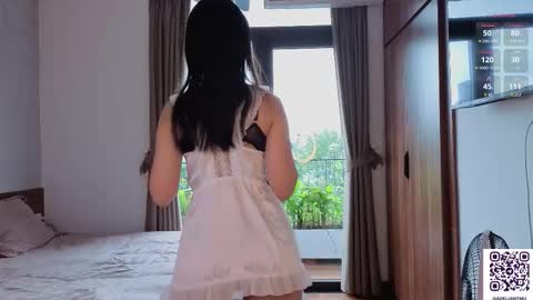 Snapshot of adelia_ntmu chatting on 11-08-25, 01:06 Adelia online show from 11-08-25, 01:06