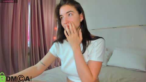 Adelina bliss online show from 05-10-26, 09:25