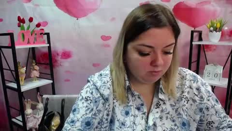 AdelinaMaster online show from 04-20-26, 05:05
