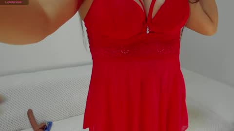 Snapshot of adeline_reilly chatting on 05-18-26, 11:43 adeline_reilly online show from 05-18-26, 11:43