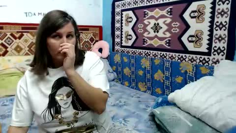 Larisa online show from 10-04-25, 11:30