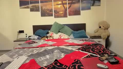 Adellineee online show from 02-26-26, 10:09