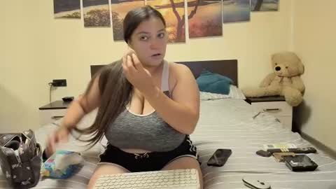 Adellineee online show from 07-10-26, 08:44