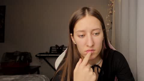 Adell online show from 12-26-24, 10:31