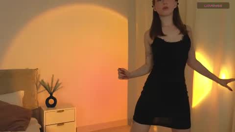 Snapshot of adencianey chatting on 06-14-26, 01:24 Selestia online show from 06-14-26, 01:24