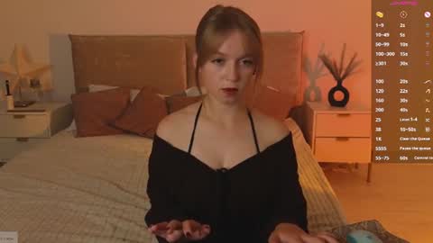 Snapshot of adencianey chatting on 07-16-26, 02:01 Selestia online show from 07-16-26, 02:01
