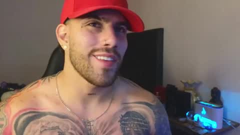 Snapshot of ades_lowe chatting on 05-14-26, 06:09 Ades online show from 05-14-26, 06:09