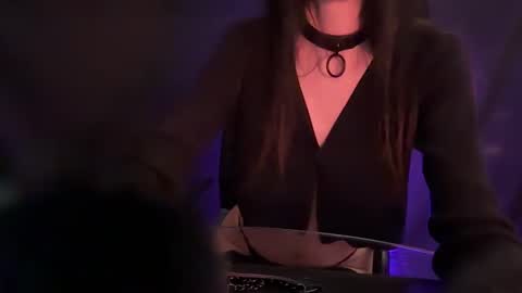 Adessa online show from 01-06-25, 01:52