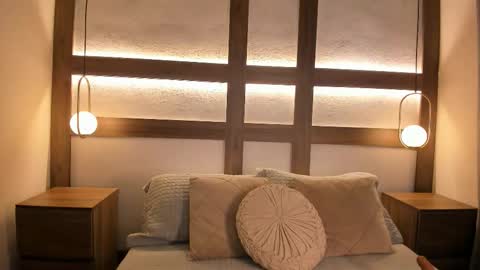 Adhara  online show from 11-14-25, 03:38