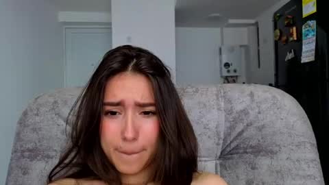 Snapshot of adhara_kitten chatting on 05-06-26, 03:39 Adhara online show from 05-06-26, 03:39