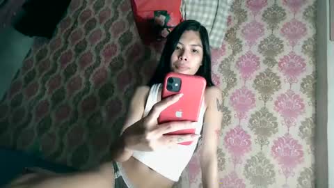 Snapshot of adiannacumforyou chatting on 01-20-25, 01:00 Siobe online show from 01-20-25, 01:00