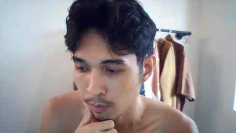 Snapshot of adios_amigo chatting on 03-26-26, 07:47 Amigo online show from 03-26-26, 07:47