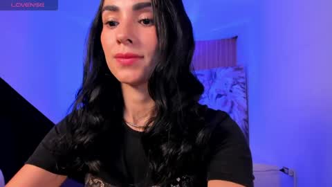 Snapshot of adissoncopper chatting on 06-24-26, 02:16 Adisson online show from 06-24-26, 02:16