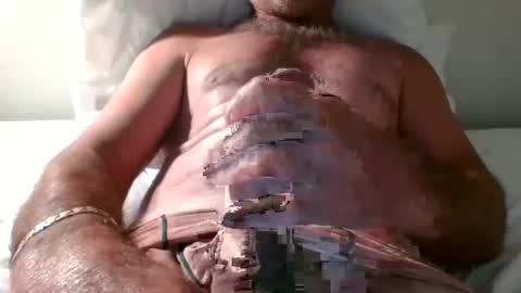 adjustable14 online show from 03-09-25, 01:56