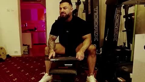 Snapshot of adonis_msc chatting on 10-09-25, 04:49 Adonis online show from 10-09-25, 04:49