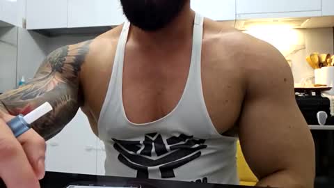 Snapshot of adonis_msc chatting on 10-23-25, 11:46 Adonis online show from 10-23-25, 11:46