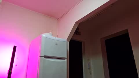 Snapshot of adonis_msc chatting on 11-09-25, 11:58 Adonis online show from 11-09-25, 11:58