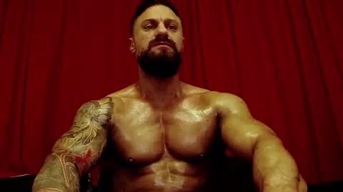 Snapshot of adonis_msc chatting on 01-06-26, 04:32 Adonis online show from 01-06-26, 04:32