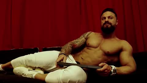 Snapshot of adonis_msc chatting on 01-07-26, 11:56 Adonis online show from 01-07-26, 11:56