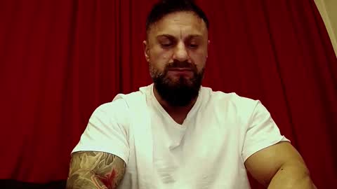 Snapshot of adonis_msc chatting on 01-10-26, 10:36 Adonis online show from 01-10-26, 10:36