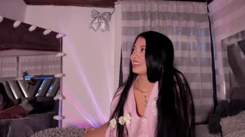 Stormi online show from 10-13-25, 09:48