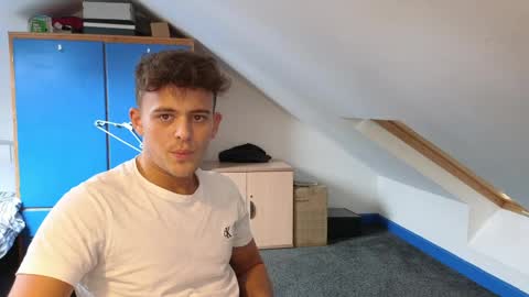 Snapshot of adr_twink chatting on 06-07-26, 05:27 ADR Twink online show from 06-07-26, 05:27