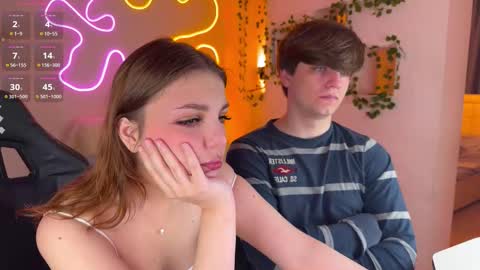 adrean_sofi online show from 10-28-25, 01:03