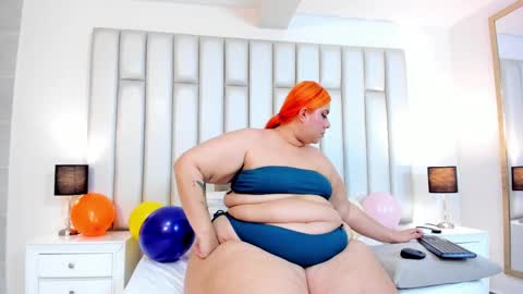 ANDREA PEREZ online show from 02-21-25, 05:53