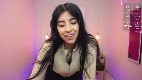 Snapshot of adri_gomez_1 chatting on 06-24-26, 12:48 Adri online show from 06-24-26, 12:48