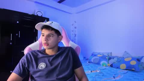 Snapshot of adrian_prime_ chatting on 02-21-26, 06:53 ADRIAN online show from 02-21-26, 06:53