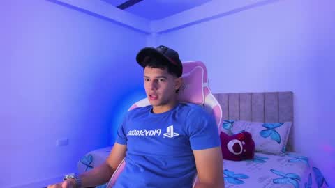 ADRIAN online show from 03-31-26, 06:41