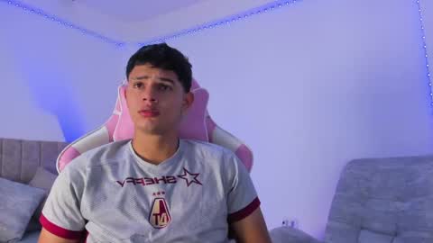 ADRIAN online show from 05-14-26, 06:47