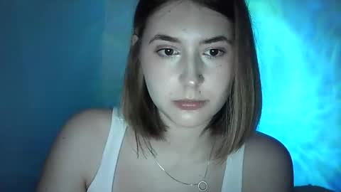 adrianabliss_ online show from 09-28-25, 07:47
