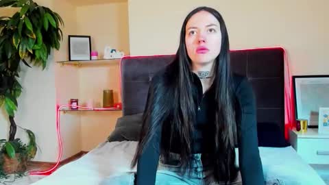 Snapshot of adrianacult chatting on 02-11-26, 06:29 Adriana online show from 02-11-26, 06:29