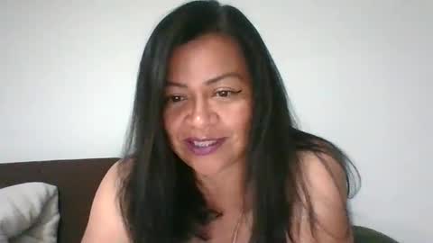 adrianagogo18 online show from 02-12-25, 11:41