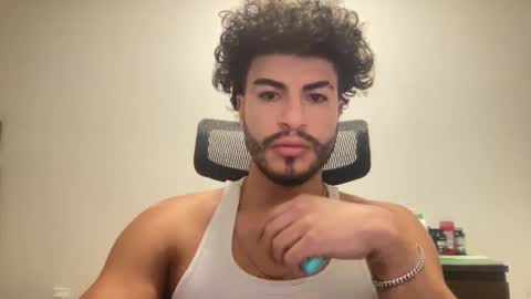 adriano guapo online show from 11-28-25, 11:51