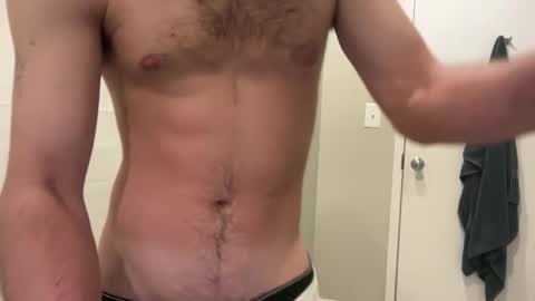 Snapshot of adrianskinny chatting on 05-07-26, 10:37 adrianskinny online show from 05-07-26, 10:37