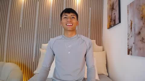 adrianstark_ online show from 05-25-26, 12:44