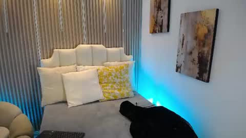 adrianstark_ online show from 06-20-26, 12:52