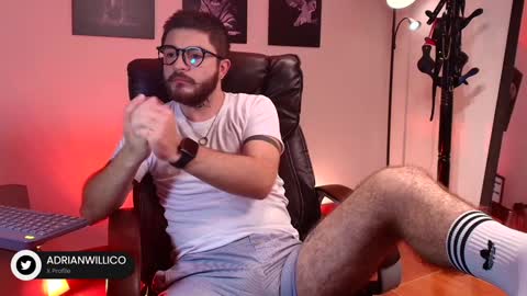 Snapshot of adrianwilliams_ chatting on 02-05-25, 11:17 Adrian Williams online show from 02-05-25, 11:17