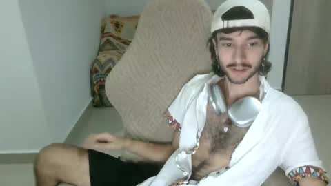 Snapshot of adrien_polo chatting on 02-16-26, 10:44 adrien_polo online show from 02-16-26, 10:44