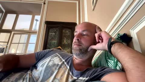 adrienfromparis online show from 02-24-25, 09:53