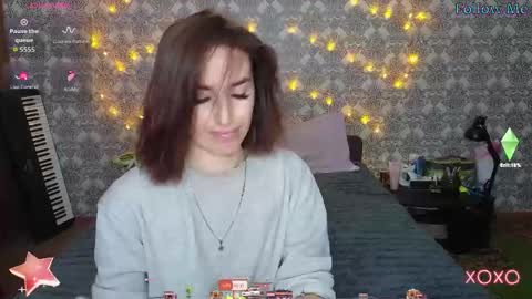 Adriana online show from 11-20-25, 10:37