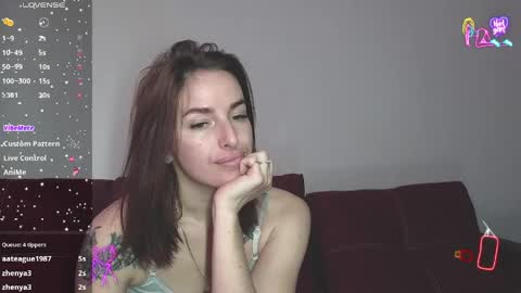 Snapshot of adrihanna chatting on 04-17-26, 06:38 Adriana online show from 04-17-26, 06:38