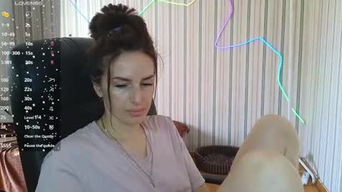 Snapshot of adrihanna chatting on 07-20-26, 02:52 Adriana online show from 07-20-26, 02:52