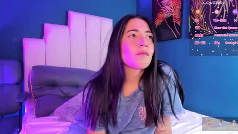 adriienne_ online show from 03-18-26, 08:45